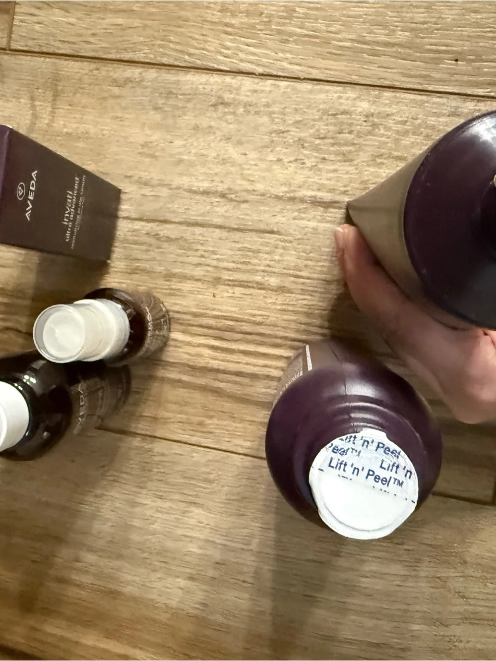 AVEDA Invati Ultra Advanced Set - Deep Purple Packaging